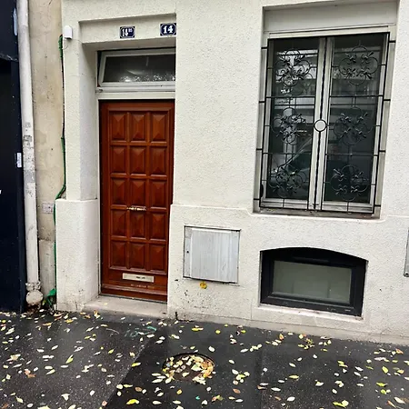 Urban Retreat In Parigi